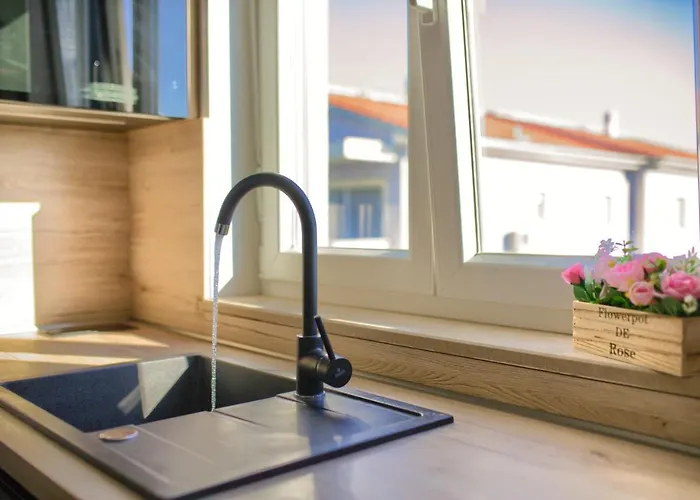 Modern Two Bedroom “sky View” In Stinjan * Pula